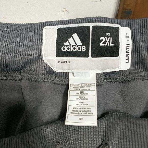 Adidas~NEW YORK KNICKS~ NBA Gray Warm Up Pants Mens 2XL. Condition is New. - Picture 4 of 11